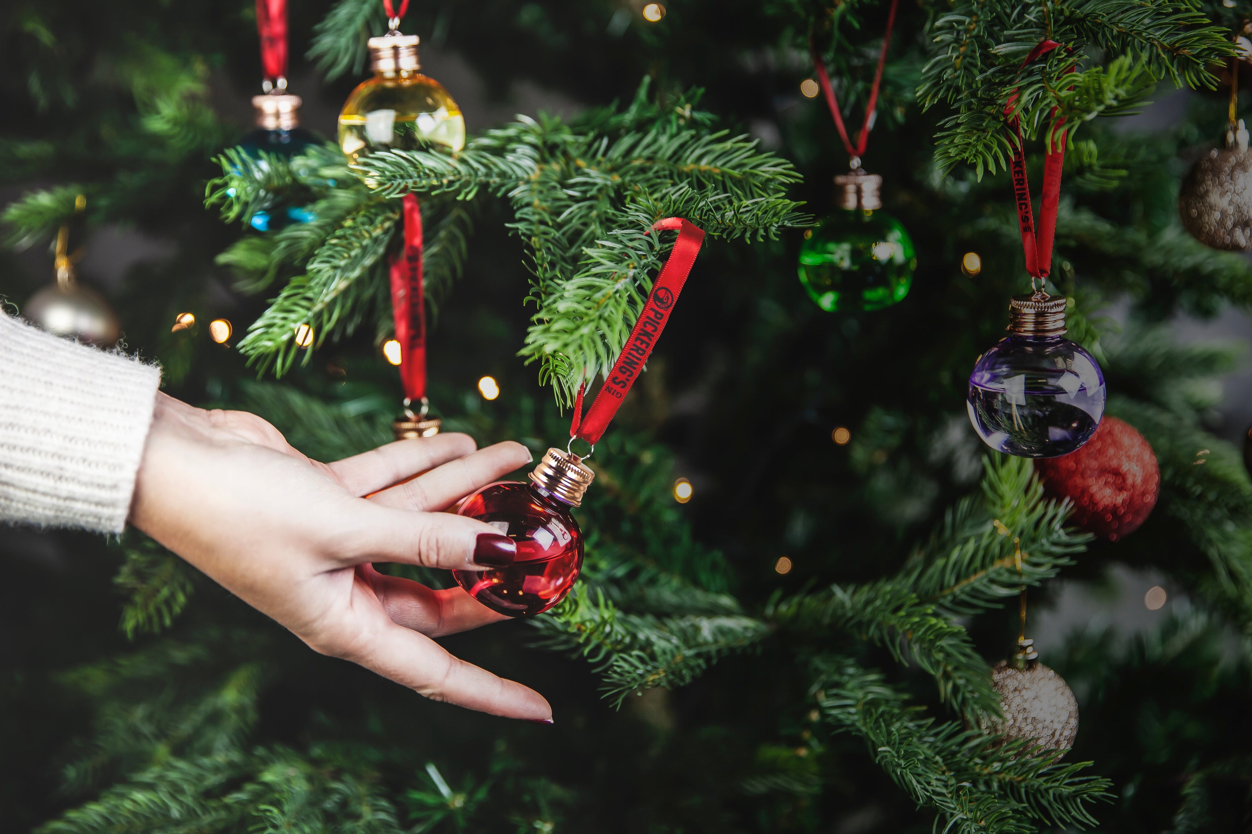 Pickering's Gin Baubles Return - SummerhallDistillery