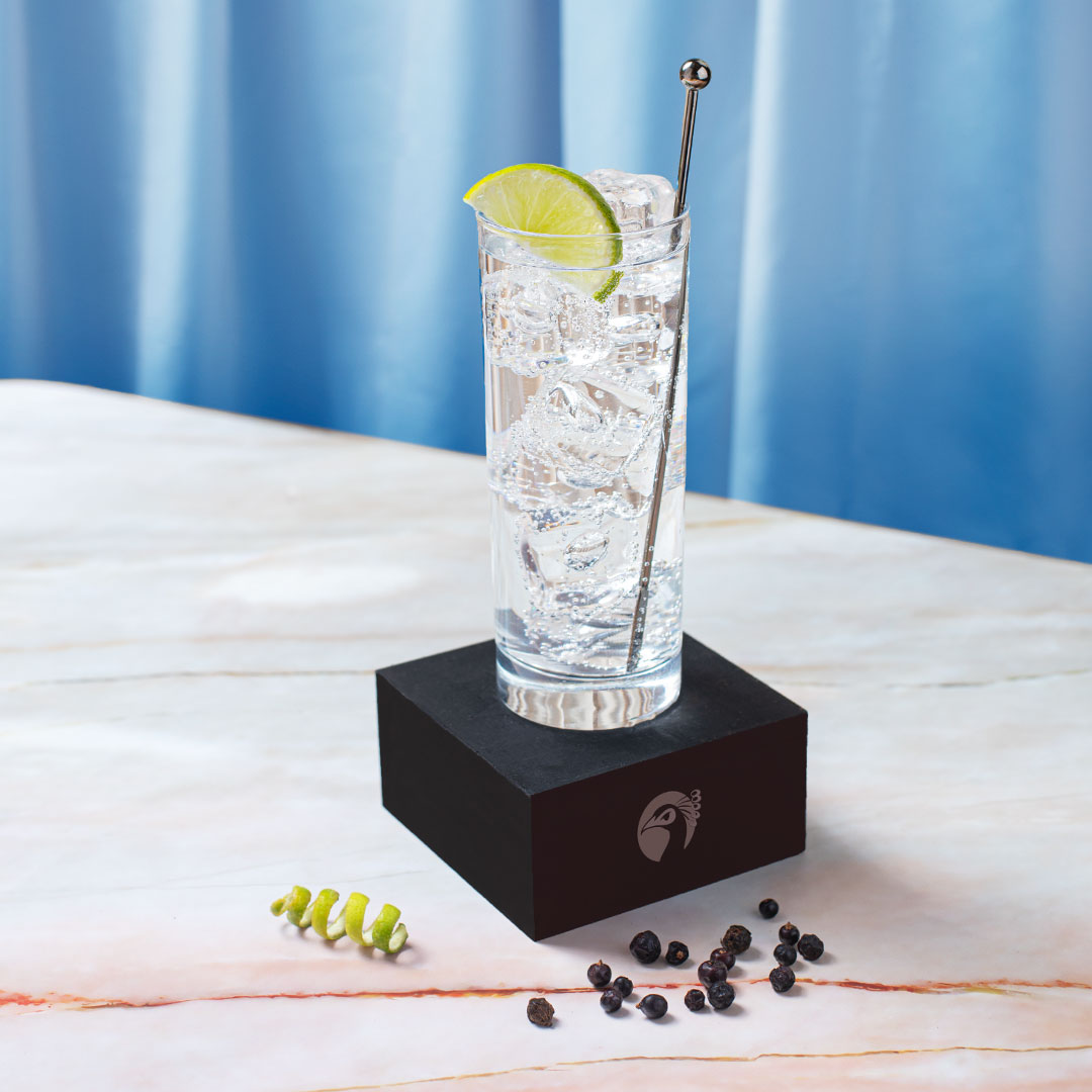 Pickering's Navy Strength Gin perfect serve